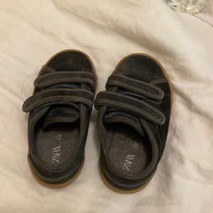 Zara shoes toddler size 5